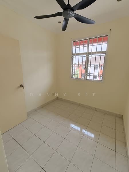Apartment for Sale at Sri Putra Apartment - Danny See - Interior - PropertyGuru.com.my