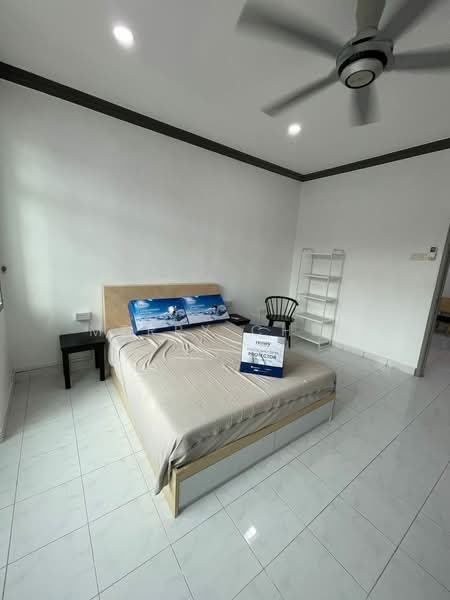 Rumah Teres 2 Tingkat untuk Disewa di Taman Seri Orkid (Skudai) - Merry Chua - Bedroom - PropertyGuru.com.my