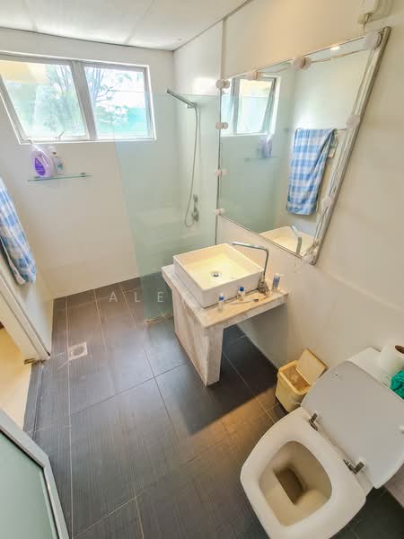 Kondominium untuk Dijual di Menara Polo - Alex Loh - Bathroom - PropertyGuru.com.my