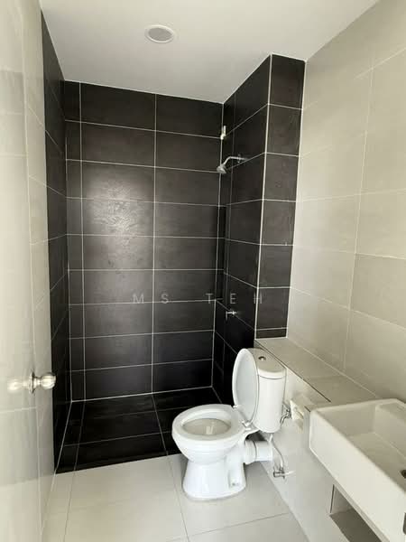 Rumah Teres 2 Tingkat untuk Disewa di Eco Grandeur (Puncak Alam) - Ms Teh - Bathroom - PropertyGuru.com.my