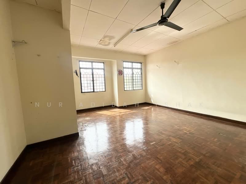2-storey Terraced House for Sale in Bandar Tasik Kesuma (Beranang) - Nur Adibah Ishak - PropertyGuru.com.my