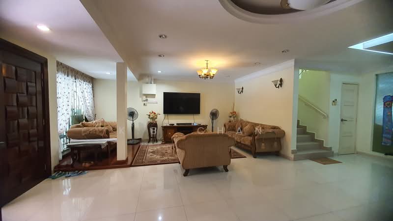 Rumah Teres 2-Tingkat untuk Dijual di Usj 16 (Subang Jaya) - K.B. Chan - Living Room - PropertyGuru.com.my