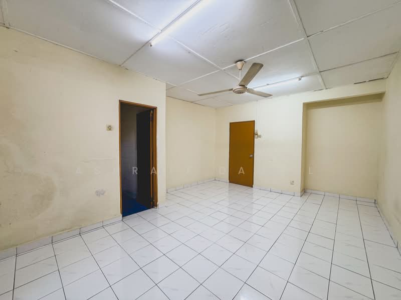 Rumah Teres untuk Disewa di Bandar Country Homes (Rawang) - Ashraff Daniel - PropertyGuru.com.my