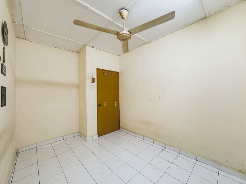 Rumah Teres untuk Disewa di Bandar Country Homes (Rawang) - Ashraff Daniel - PropertyGuru.com.my