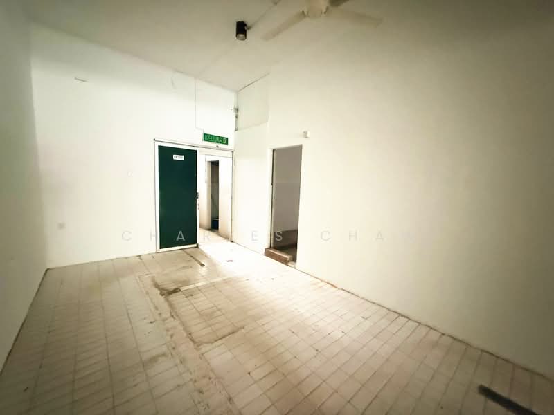 Shop for Rent in George Town (Penang) - Charles Chaw - Interior - PropertyGuru.com.my