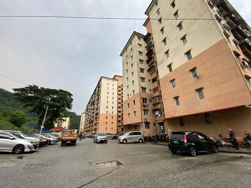 Rumah Flat untuk Disewa di Desa Satu - K.Soma Sundram - Exterior - PropertyGuru.com.my