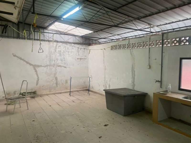1-storey Terraced House for Sale in Kluang (Johor) - Shanel Tee - Interior - PropertyGuru.com.my