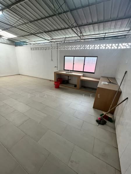 1-storey Terraced House for Sale in Kluang (Johor) - Shanel Tee - Interior - PropertyGuru.com.my