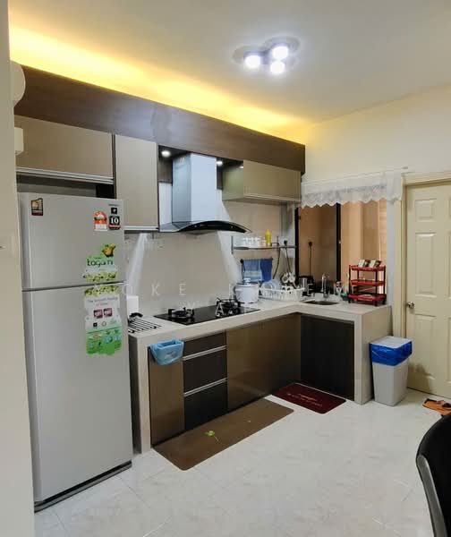 Apartment for Rent at Kristal Villa - Yoke Khiem Yap - Kitchen - PropertyGuru.com.my