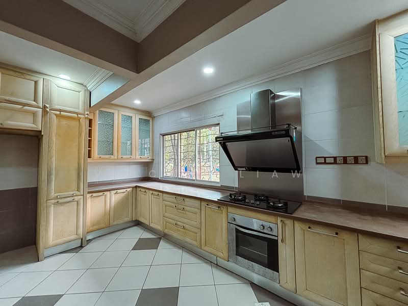 Rumah Teres 2 Tingkat untuk Dijual di Seksyen 11 (Kota Damansara) - Vincent Liaw - Kitchen - PropertyGuru.com.my