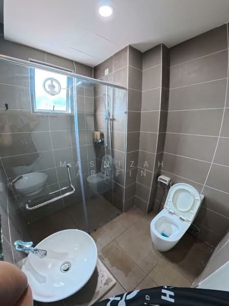 Apartment for Sale at Ria @ Amaniah Mulia - Masnizah Arifin - Bathroom - PropertyGuru.com.my