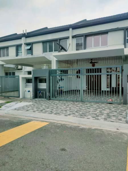 Rumah Teres untuk Disewa di Kota Kemuning (Shah Alam) - Canly Tee - Exterior - PropertyGuru.com.my