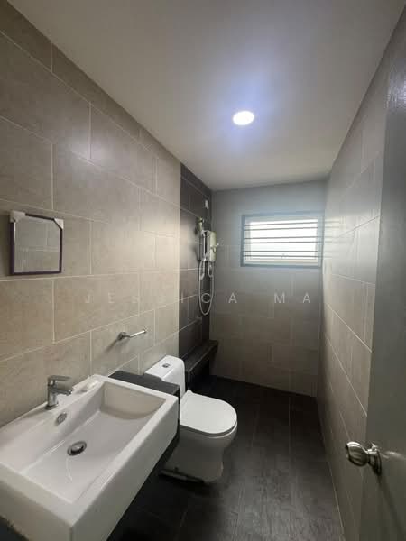 2-storey Terraced House for Rent in Masai (Johor) - Jessica Ma - Bathroom - PropertyGuru.com.my