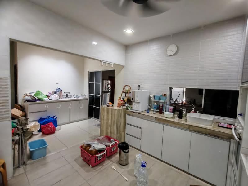 Rumah Berkembar untuk Dijual di Perdana College Heights (Mantin) - Adzura Zamedin - Kitchen - PropertyGuru.com.my