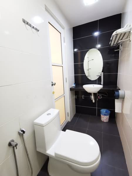 Shop for Sale in Melaka City (Melaka) - Karen Heng - PropertyGuru.com.my