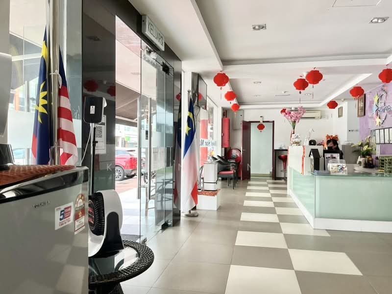 Shop for Sale in Melaka City (Melaka) - Karen Heng - PropertyGuru.com.my