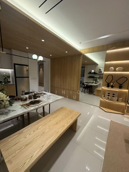 Service Residence for Sale at Bodaiju Residences - DOMINIQUE CHIU - Dining Room - PropertyGuru.com.my