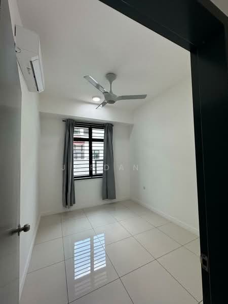 Rumah Teres untuk Disewa di Bandar Dato Onn (Tebrau) - Jordan . - PropertyGuru.com.my