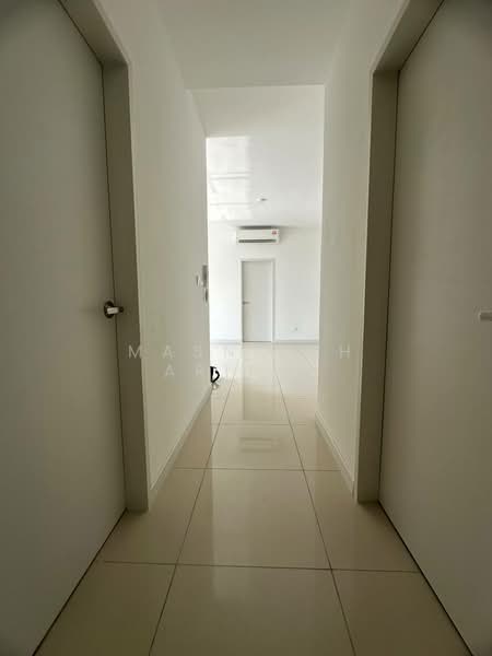 Condominium for Sale at Trinity Wellnessa - Masnizah Arifin - Corridor - PropertyGuru.com.my