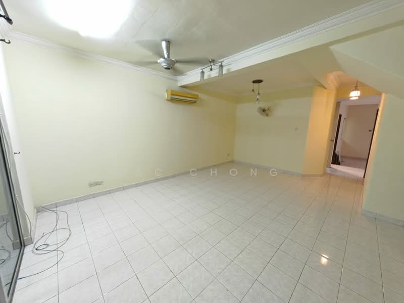 2-storey Terraced House for Rent in Taman Kajang Utama (Kajang) - Mac Chong - Living Room - PropertyGuru.com.my