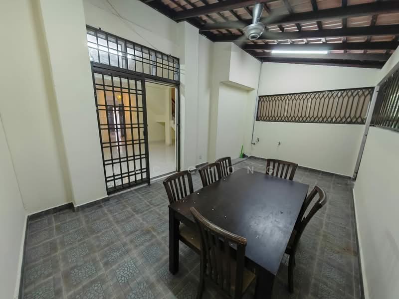 2-storey Terraced House for Rent in Taman Kajang Utama (Kajang) - Mac Chong - Dining Room - PropertyGuru.com.my