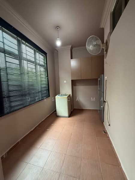 2-storey Terraced House for Rent in Taman Damansara Aliff (Tampoi) - Jessica Ma - Kitchen - PropertyGuru.com.my