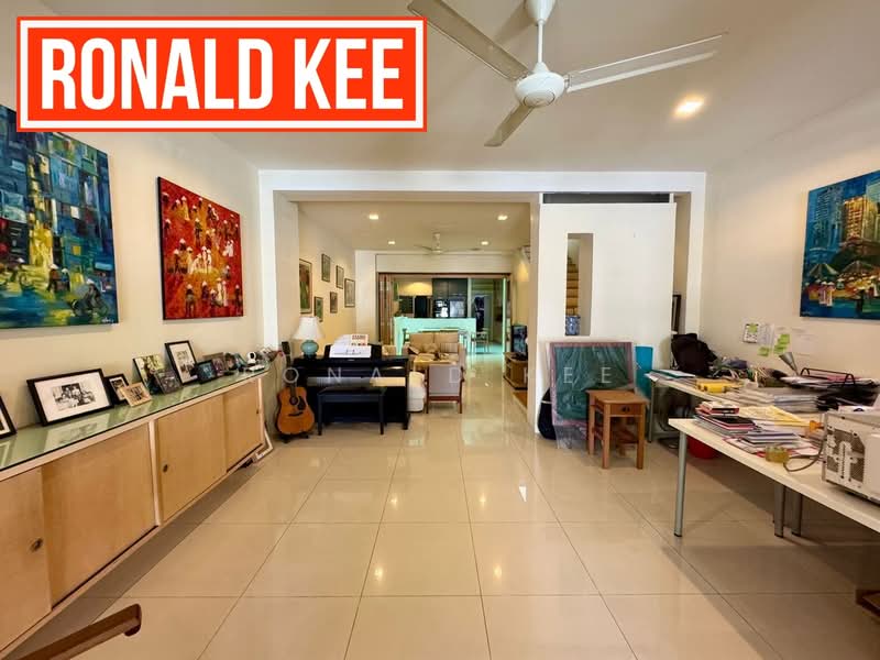 Terraced House for Sale in Pulau Tikus (George Town) - Ronald Kee - Living Room - PropertyGuru.com.my