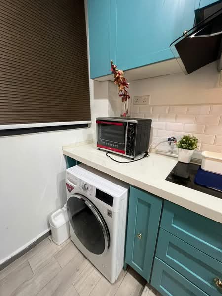 Servis Apartment untuk Disewa di Suria Residence - Aida Ali - Kitchen - PropertyGuru.com.my
