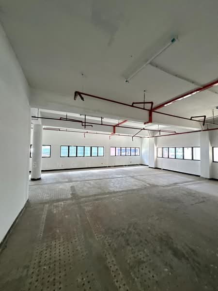 Retail Space for Rent in Kuala Lumpur (Kuala Lumpur) - Kuldeep Singh Juseal - Interior - PropertyGuru.com.my