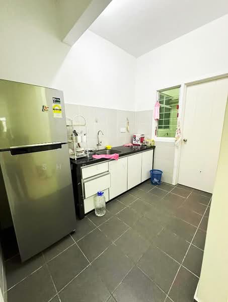 Kondominium untuk Disewa di Arena Residence - Shirley Teh - Kitchen - PropertyGuru.com.my