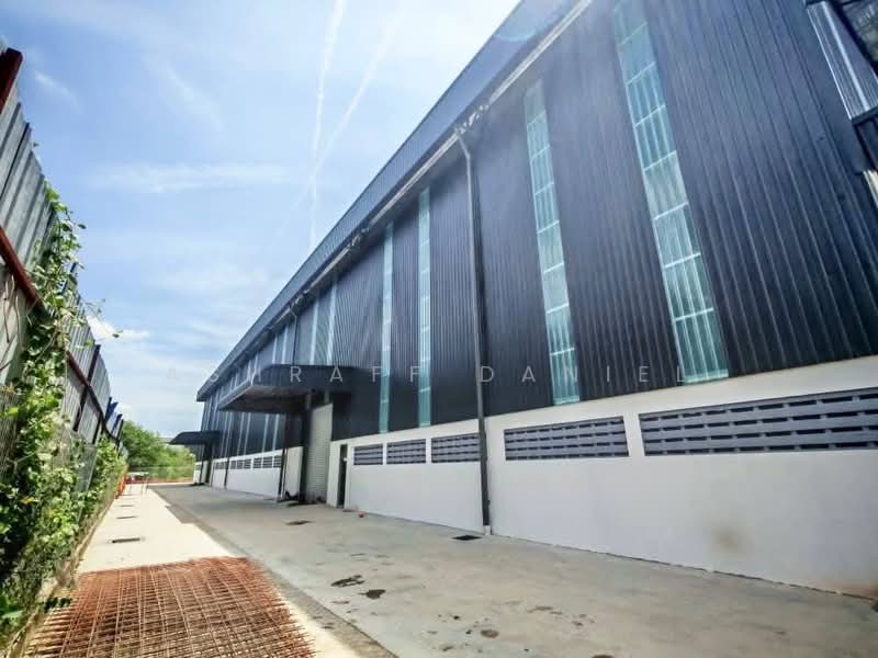 Semi-D Factory for Rent in Bandar Puncak Alam (Puncak Alam) - Ashraff Daniel - Exterior - PropertyGuru.com.my