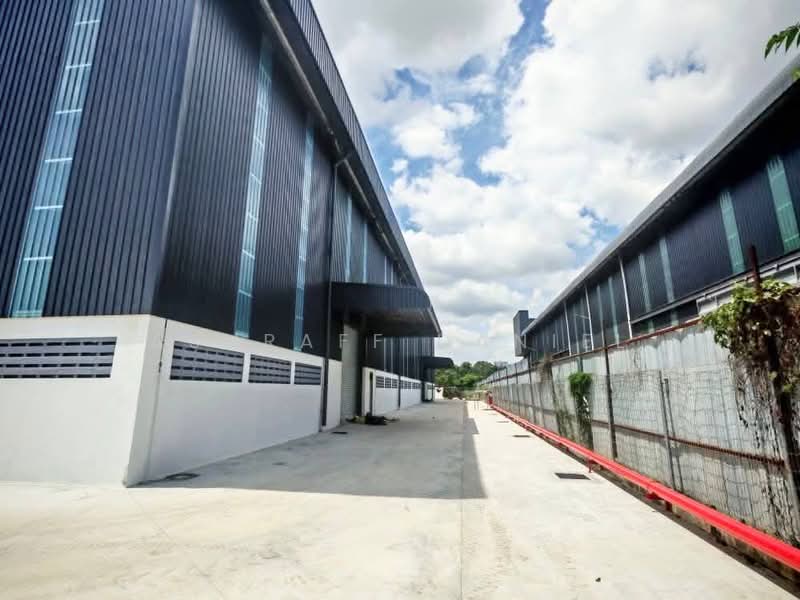 Semi-D Factory for Rent in Bandar Puncak Alam (Puncak Alam) - Ashraff Daniel - Exterior - PropertyGuru.com.my