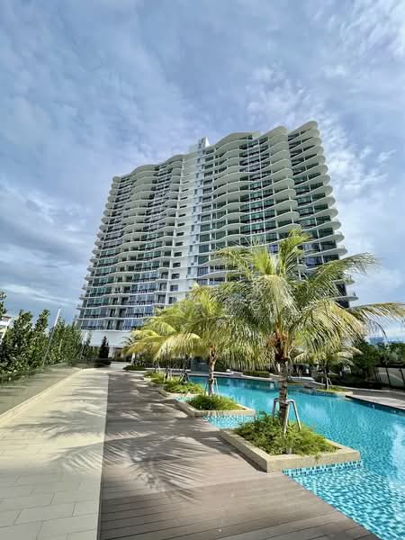 Service Residence for Sale at Senada Residence @ KLGCC Resort - Darren Kai Xin Ng - PropertyGuru.com.my