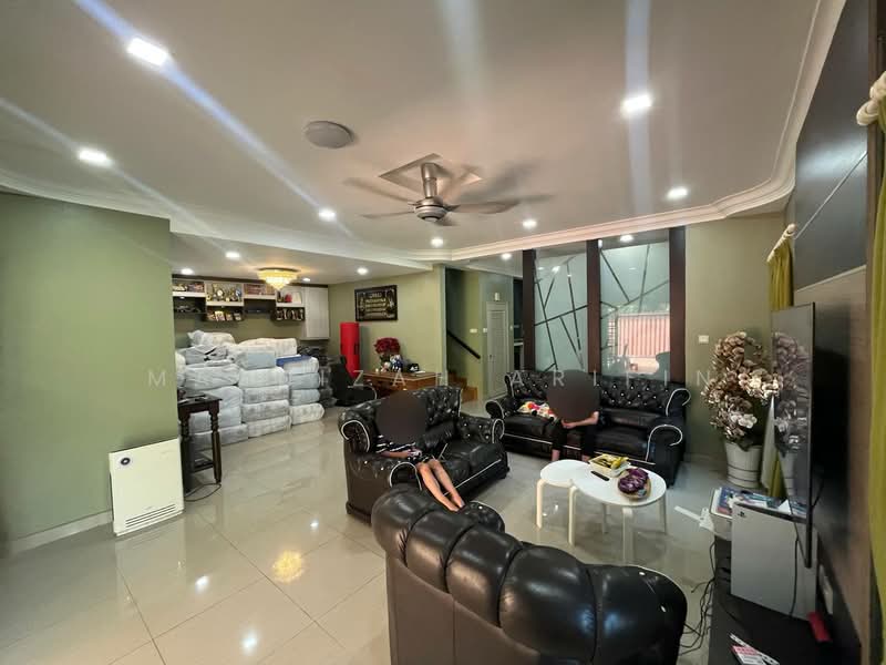 Rumah Berkembar untuk Dijual di Taman Indah Gemilang 1 (Batu Caves) - Masnizah Arifin - Living Room - PropertyGuru.com.my