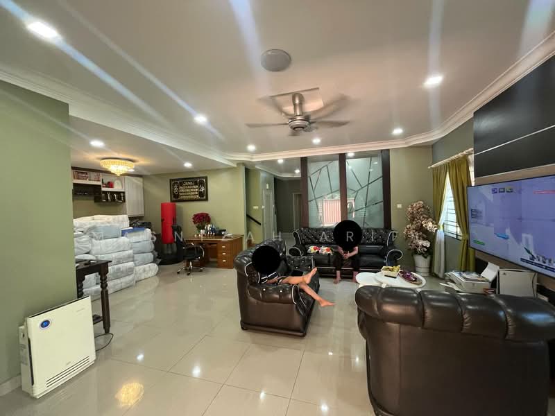 Rumah Berkembar untuk Dijual di Taman Indah Gemilang 1 (Batu Caves) - Masnizah Arifin - Living Room - PropertyGuru.com.my