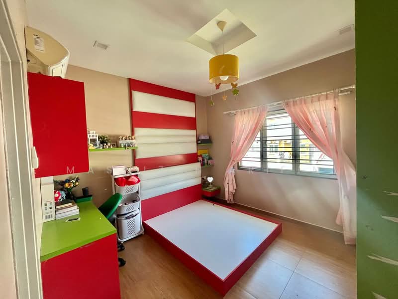 Rumah Berkembar untuk Dijual di Taman Indah Gemilang 1 (Batu Caves) - Masnizah Arifin - Bedroom - PropertyGuru.com.my