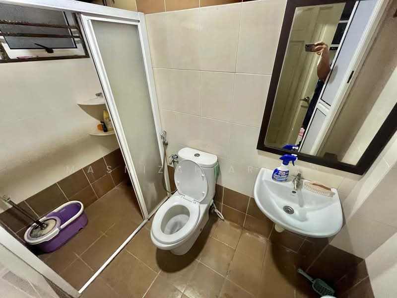 Rumah Berkembar untuk Dijual di Taman Indah Gemilang 1 (Batu Caves) - Masnizah Arifin - Bathroom - PropertyGuru.com.my