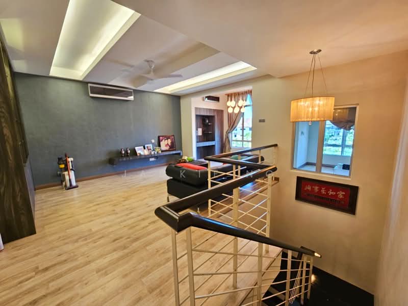 3-storey Terraced House for Sale in Taman Bukit Segar Jaya 1 (Cheras) - Jackie Ng - Living Room - PropertyGuru.com.my