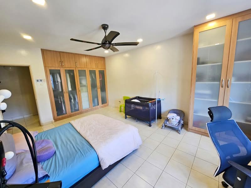 3-storey Terraced House for Sale in Taman Bukit Segar Jaya 1 (Cheras) - Jackie Ng - Bedroom - PropertyGuru.com.my