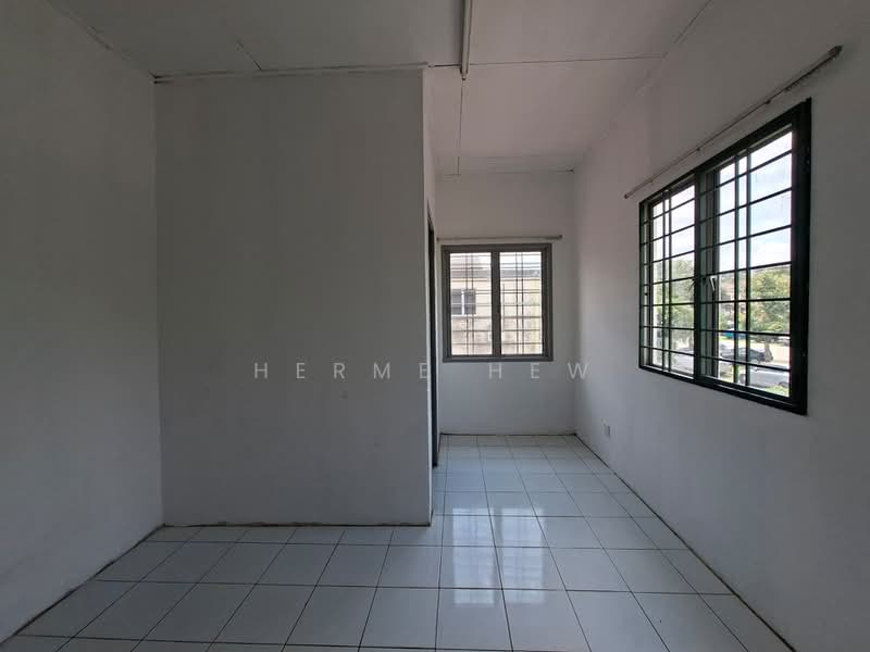 Rumah Teres 2-Tingkat untuk Dijual di Taman Impian Indah (Sungai Buloh) - Herme Hew - PropertyGuru.com.my