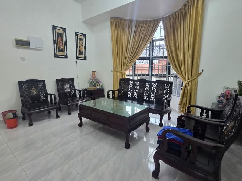 Bungalow for Sale in Taman Sri Kluang (Kluang) - Shanel Tee - Living Room - PropertyGuru.com.my