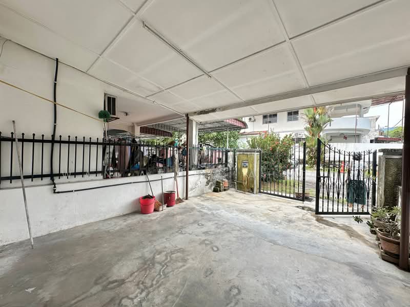2-storey Terraced House for Sale in Taman Melur (Ampang) - Wan Azlan Ahmad - PropertyGuru.com.my