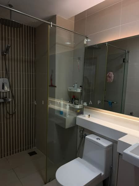 Service Residence for Rent at Suasana Bukit Ceylon / Raja Chulan Residences - Lily Yeap - Bathroom - PropertyGuru.com.my