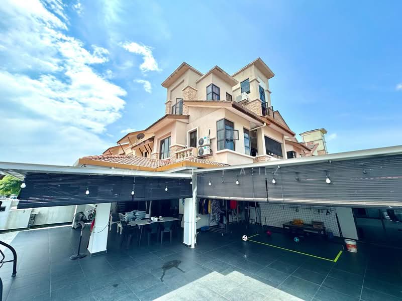 2.5-storey Terraced House for Sale in Bandar Nusaputra (Puchong) - Amzar Faiz - PropertyGuru.com.my