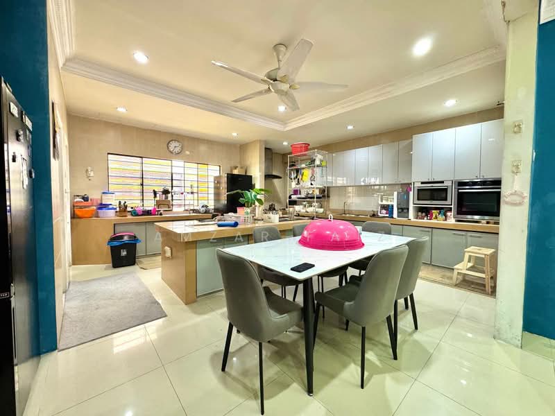 2.5-storey Terraced House for Sale in Bandar Nusaputra (Puchong) - Amzar Faiz - PropertyGuru.com.my