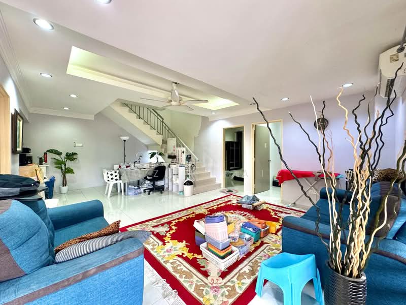 2.5-storey Terraced House for Sale in Bandar Nusaputra (Puchong) - Amzar Faiz - PropertyGuru.com.my