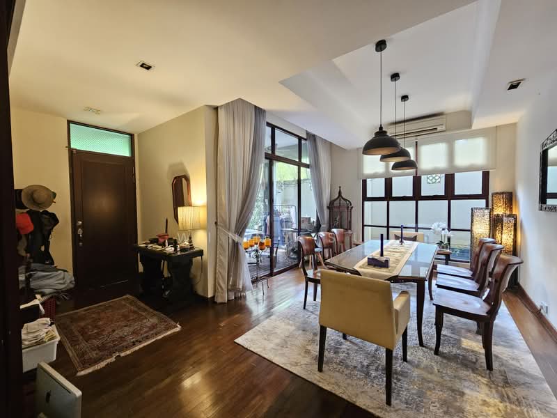 2-storey Terraced House for Sale in Bukit Jelutong (Shah Alam) - Winny Su - Dining Room - PropertyGuru.com.my