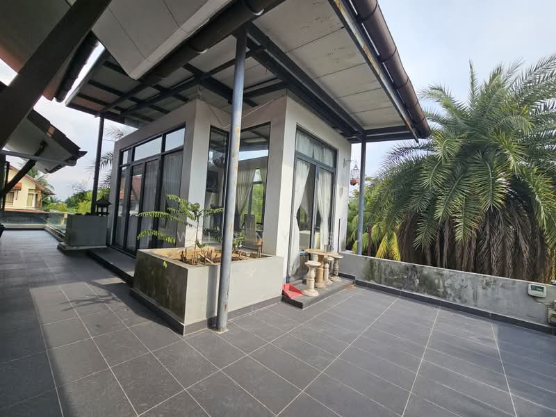 2-storey Terraced House for Sale in Bukit Jelutong (Shah Alam) - Winny Su - Exterior - PropertyGuru.com.my