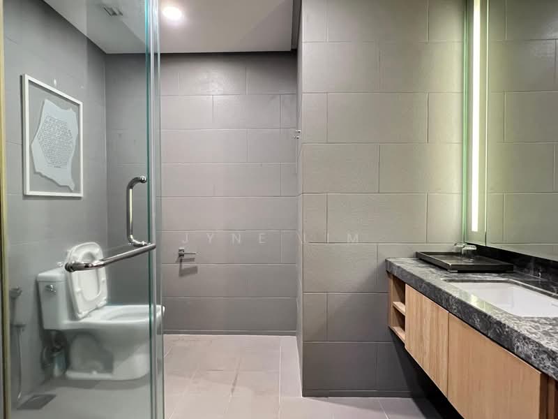 Servis Apartment untuk Disewa di Fraser Residence (188 Suites) - Jyne Lim - Bathroom - PropertyGuru.com.my