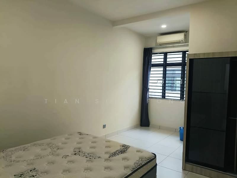 Semi-Detached House for Sale in Bandar Metro Puchong (Puchong) - Tian Sing Fong - Bedroom - PropertyGuru.com.my